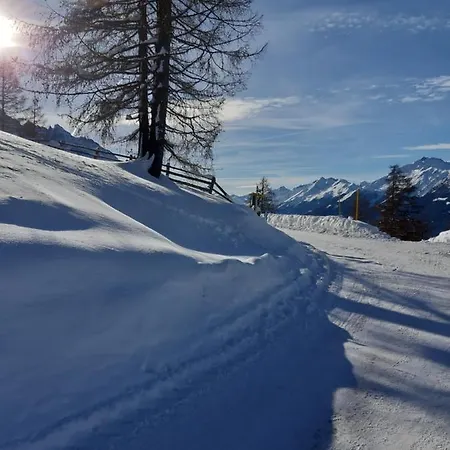 Hildegard * ניוסטיפט אים סטובאיטל